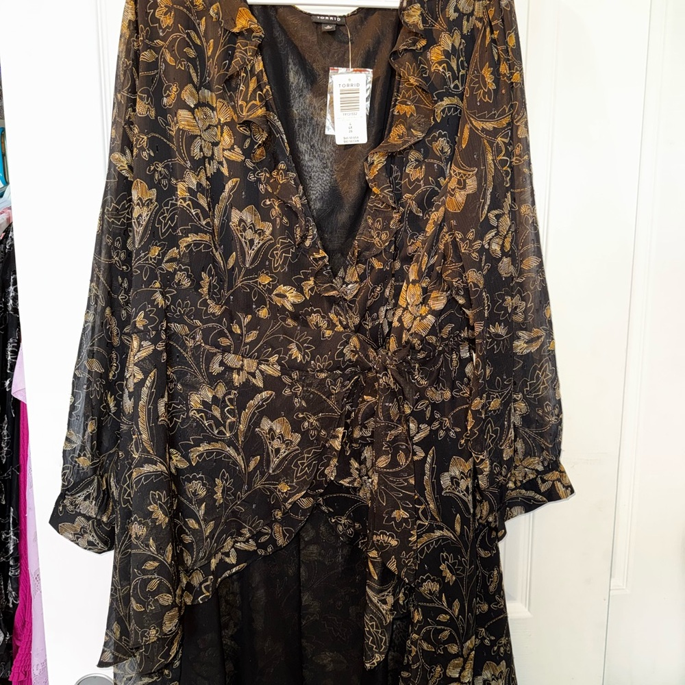 torrid Black Tunic with Gold Floral Accents